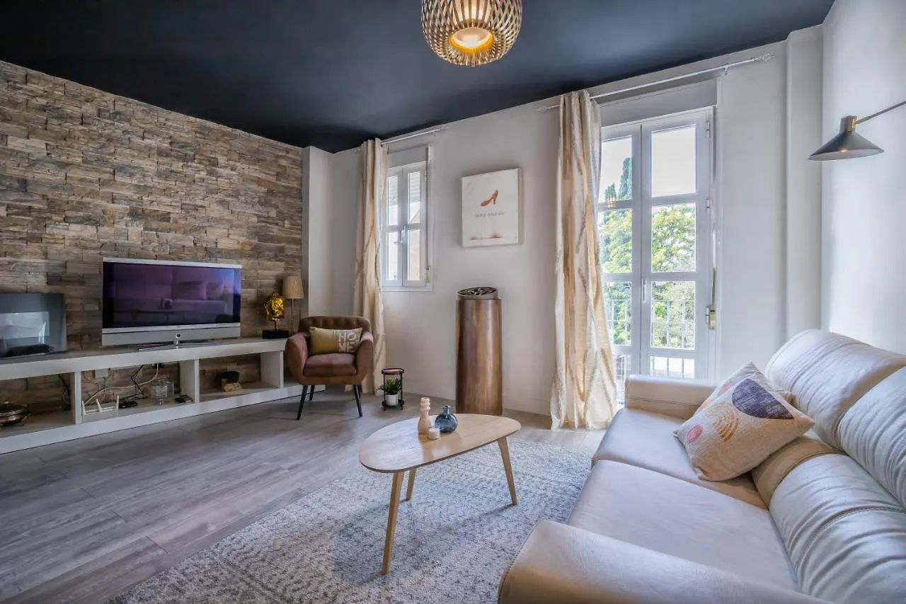 Apartamento Cerca De La Mezquita De Cordoba & Free Private Parking 0*,  Španělsko